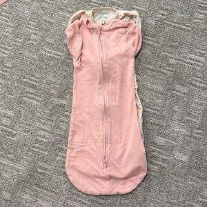 aden + anais Blush Pink & Floral Baby Sleep Sacks (2)